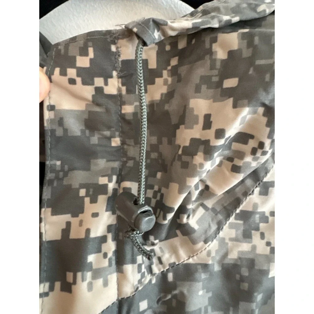 ORC Industries Raincoat Wet Weather Jacket Woodland Camouflage Sz M (Shell Only)